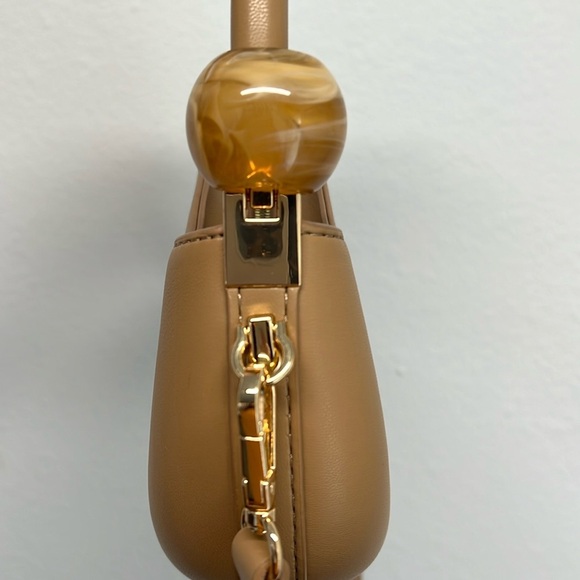 Melie Bianco | Jennie Recycled Vegan Crossbody Bag In Tan - Picture 11 of 12